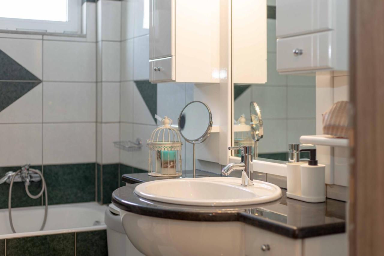 Villa Melenia For Family Holidays By The Beach Agia Pelagia Eksteriør billede