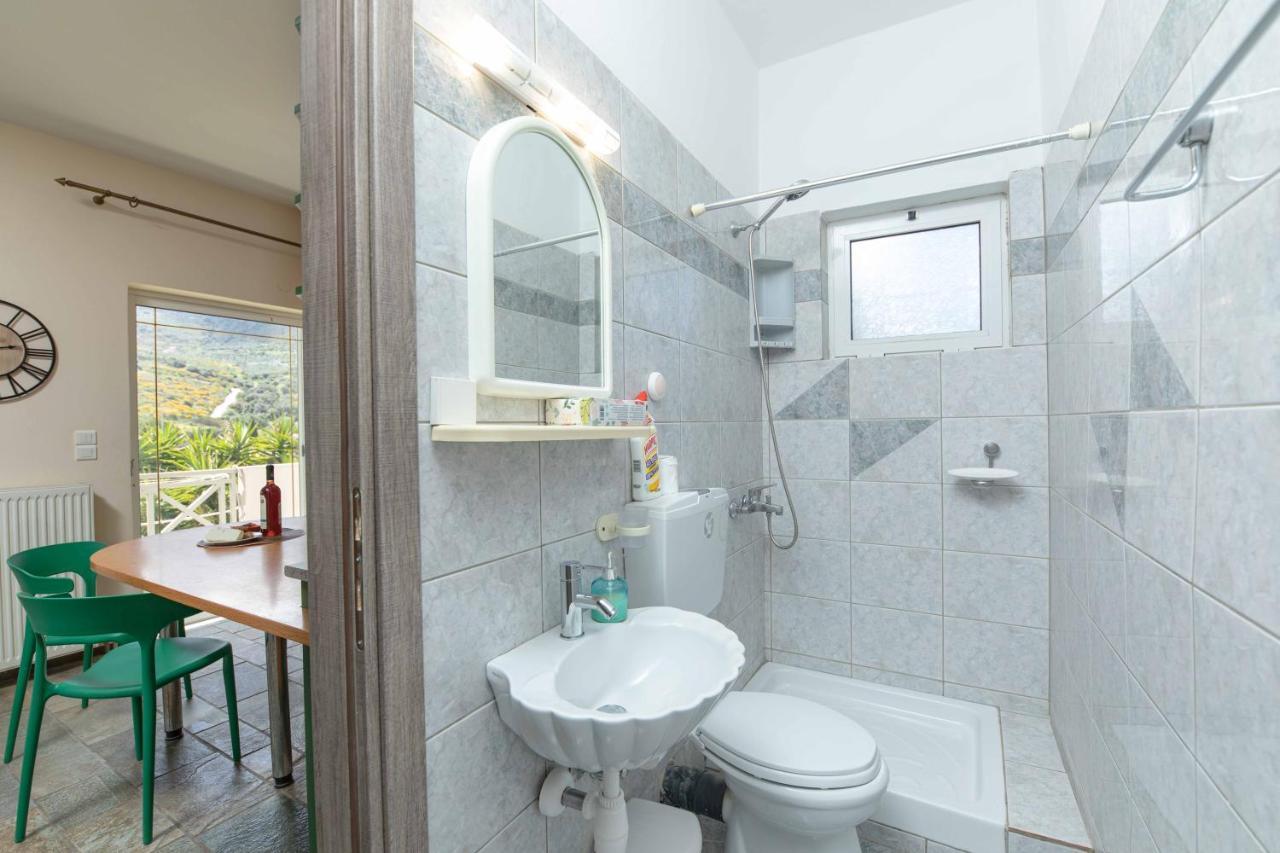 Villa Melenia For Family Holidays By The Beach Agia Pelagia Eksteriør billede