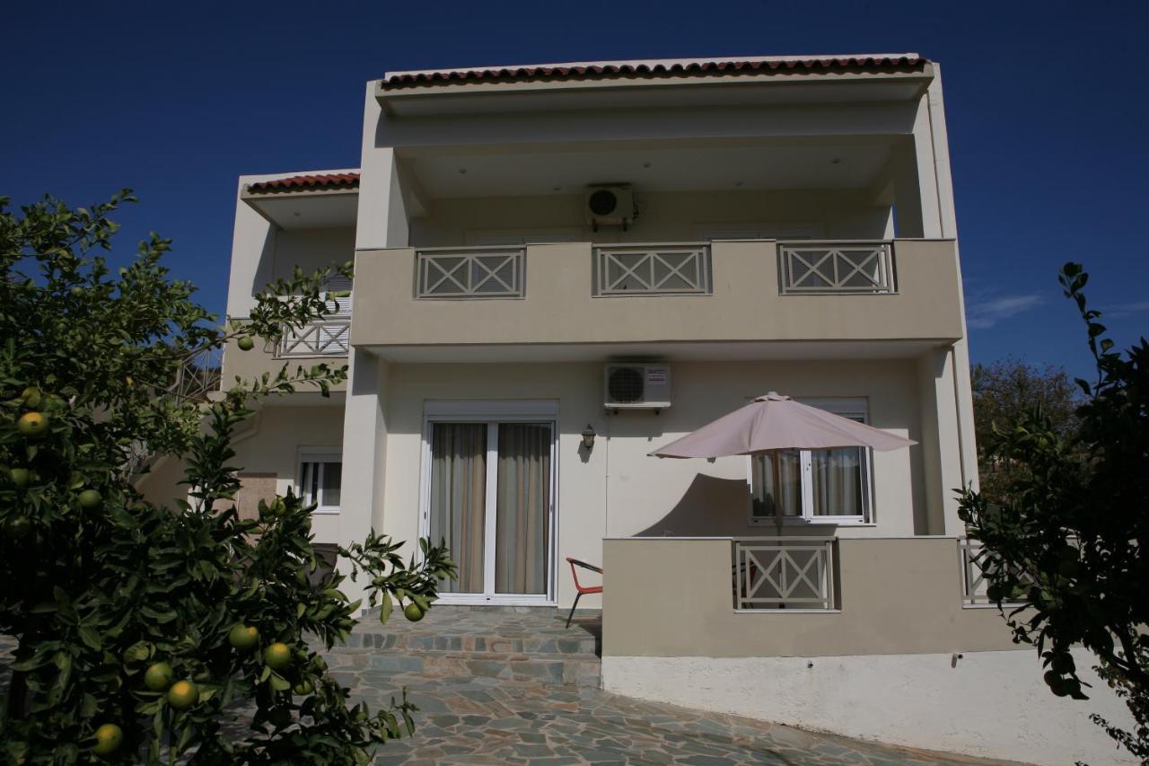Villa Melenia For Family Holidays By The Beach Agia Pelagia Eksteriør billede