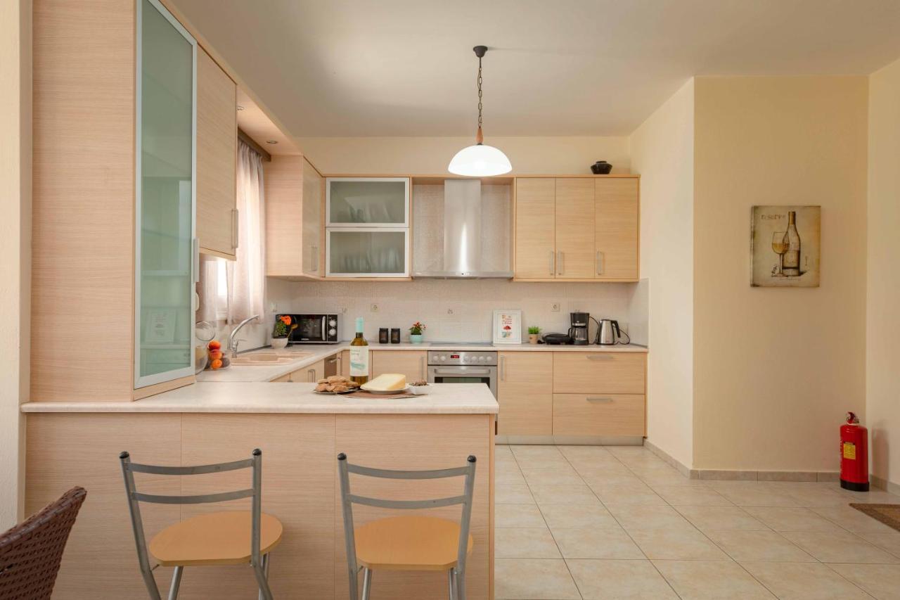 Villa Melenia For Family Holidays By The Beach Agia Pelagia Eksteriør billede