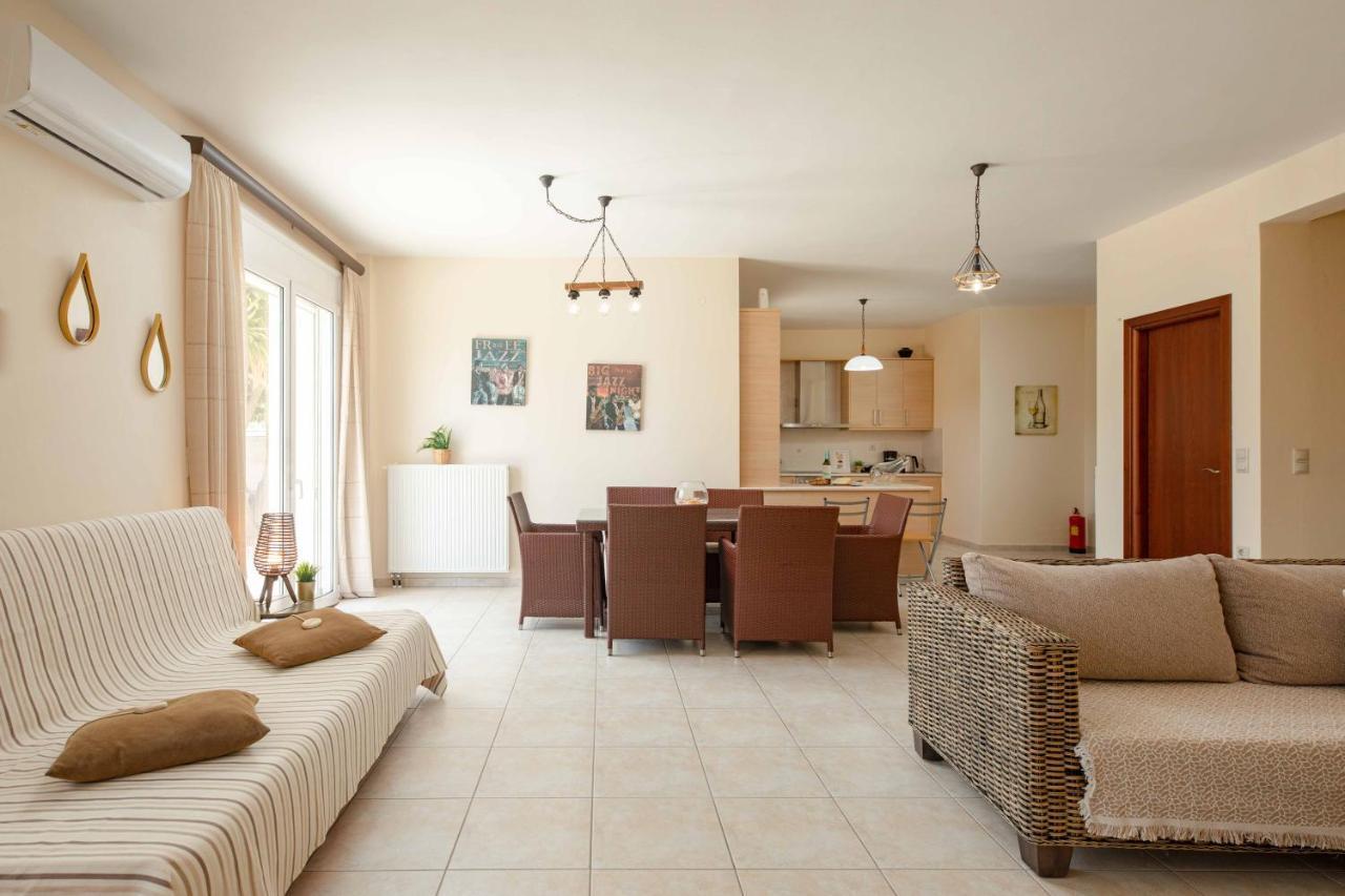 Villa Melenia For Family Holidays By The Beach Agia Pelagia Eksteriør billede